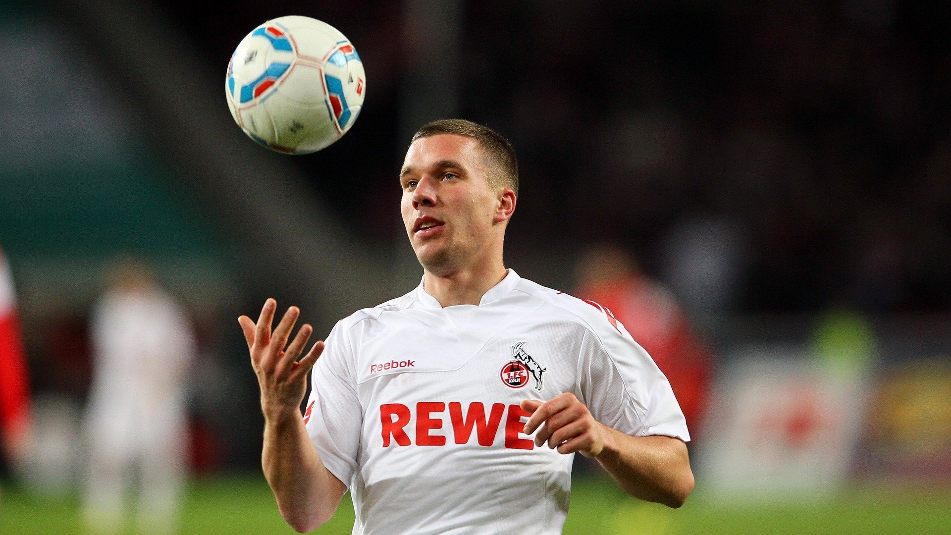 三天欧冠风暴来袭！巨头齐聚首轮大战，欧冠第三轮比赛