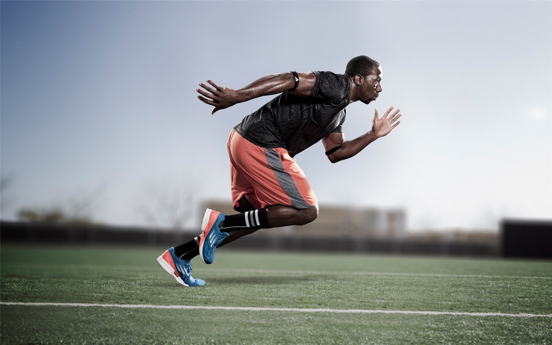 华体会下载-中国足球赞助合同中品牌权益与曝光机会权衡，中国足球队赞助品牌